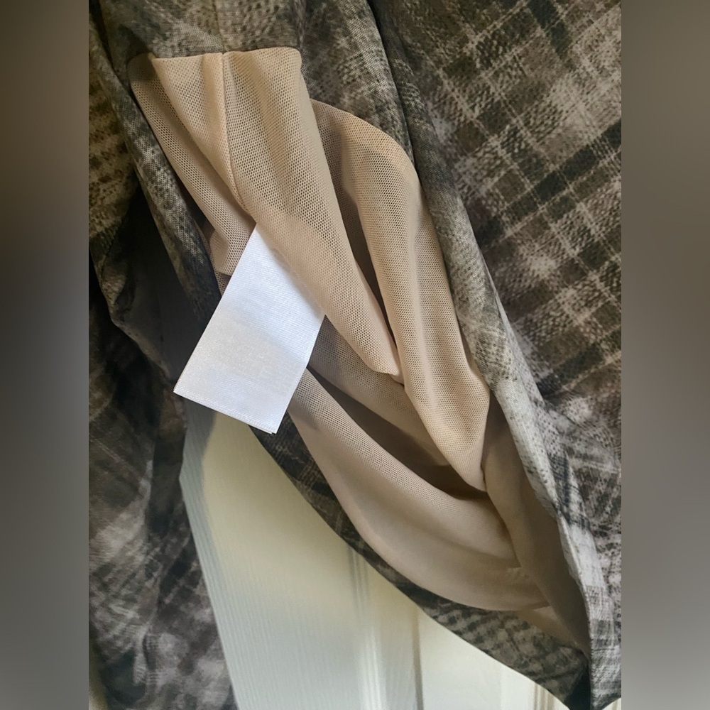 New Reformation Wiley Top - Picture 8 of 10